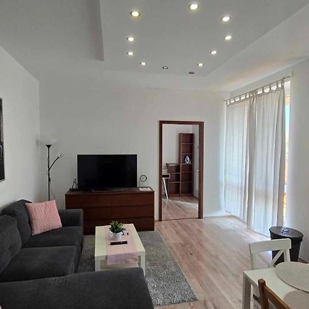 Aqua Apartman Тисауйварош Екстер'єр фото